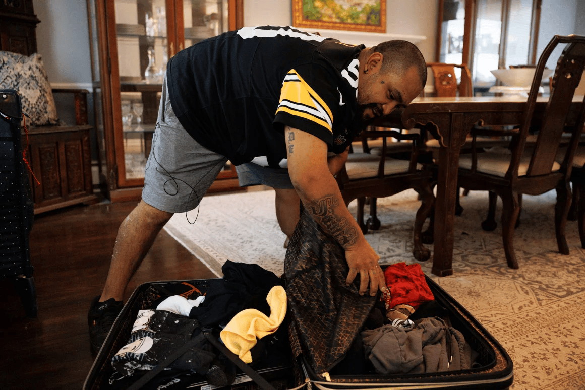 五大联赛所属的国家
_一家人自愿被驱逐出美国：“留在这里是一场赌博”