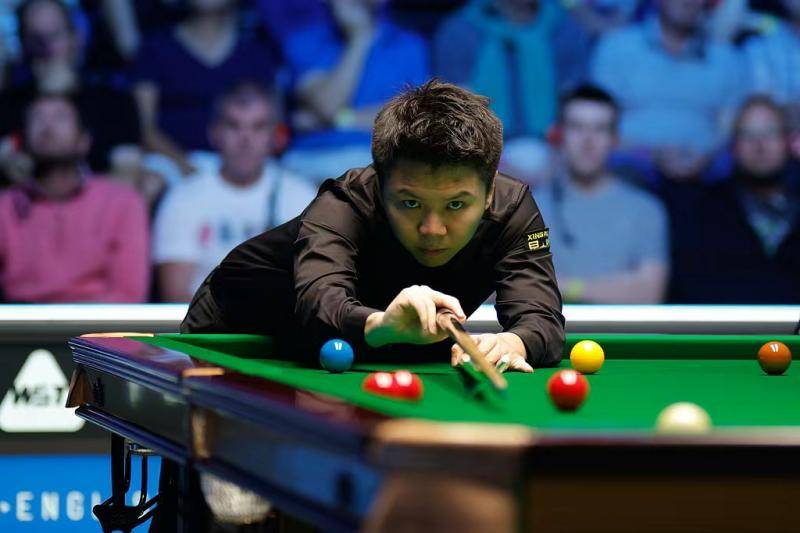 怎么开皇冠信用_斯诺克英格兰公开赛｜周跃龙独闯四强 撑起中国军团门面