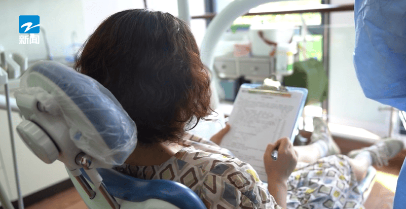 皇冠信用盘登123出租_44岁女子牙齿掉光皇冠信用盘登123出租!只因这个很多人都忽视的“小问题”……