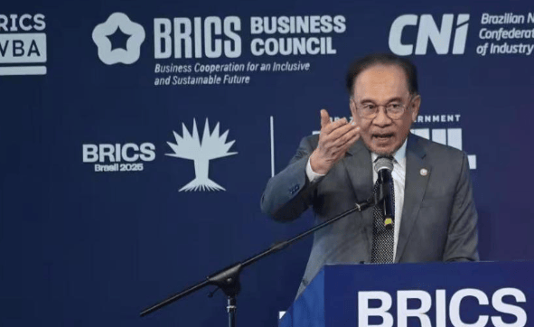 皇冠信用網出租代理
_特朗普亲自出马！不许中国参加会议皇冠信用網出租代理
，要把柬泰停火的功劳揽到自身？外交部第一时间回应，措辞不简单