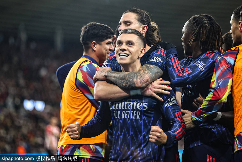 皇冠皇冠信用网平台
_10连胜终结皇冠皇冠信用网平台
！英超-萨卡破门 阿森纳2-2遭桑德兰补时绝平