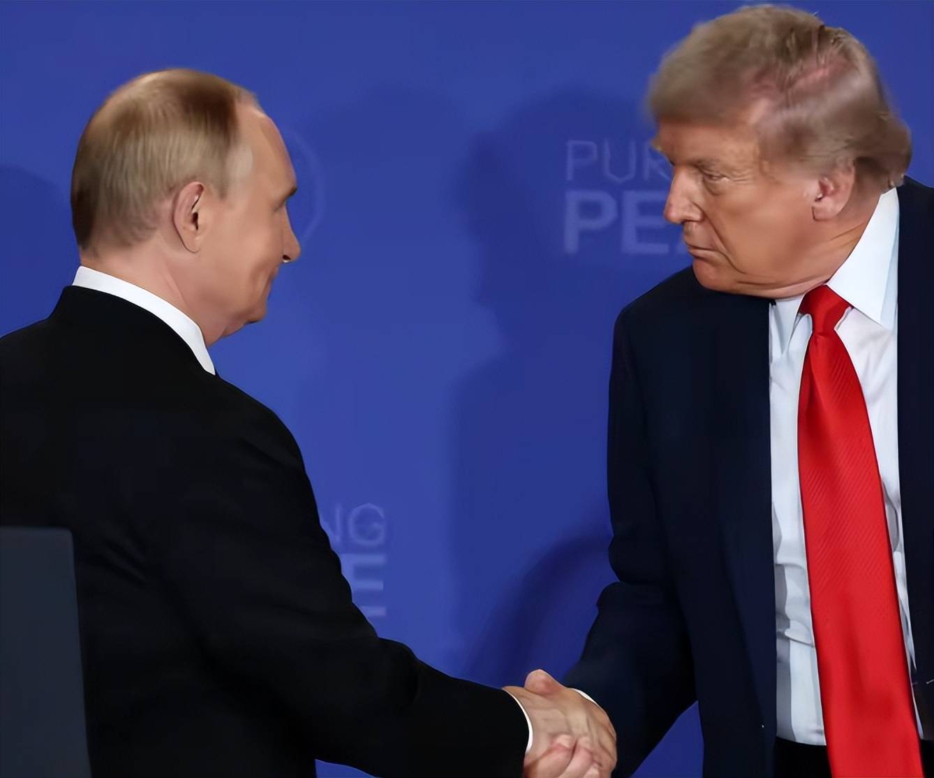 曼彻斯特联足球
_结束了！泽连斯基发表全国讲话曼彻斯特联足球
，乌克兰人狂欢：终于不用提心吊胆，对外释放信号非同寻常