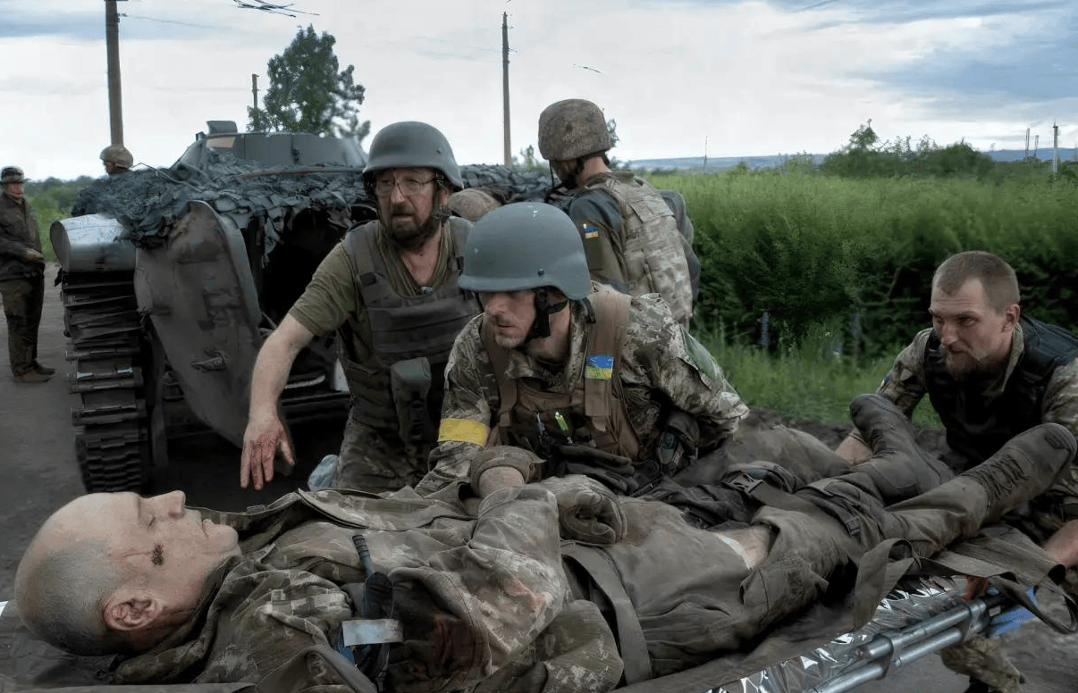 数据
_特朗普上当了？美媒：欧洲要让乌克兰陷入无休止战争数据
，美尽快脱身